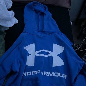 Very nice and comfortable blue under armour hoodie